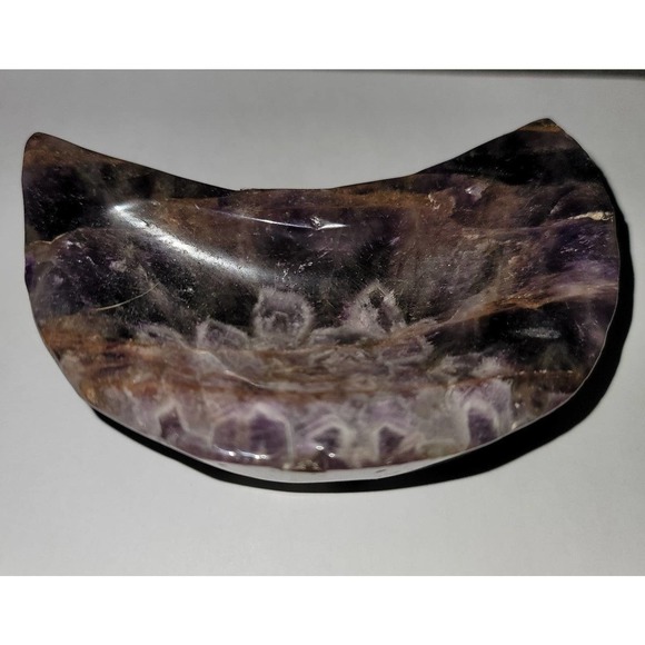 Chevron Amethyst Moon Dish - Picture 3 of 6